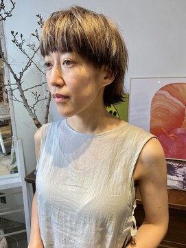 ヘアーアイストゥーレ(HAIR ICI TRE) ブリーチ　ローライト　ポイントカラー