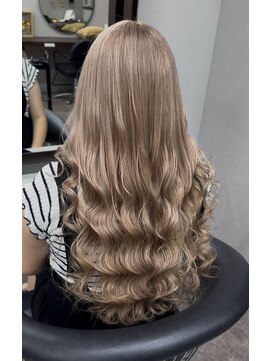 エミーバイモアムー(Emmie byMoremuu) 【RYUKI】ミルクティー