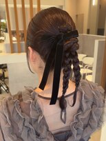 ポジ(poji)&nbsp;ボブ　ミディアムレイヤー　顔まわり　韓国風　艶髪　髪質改善