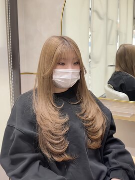 ジーナ 高槻(Zina) ザクザクレイヤーカット/トレンドヘア