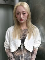 ソル バロール 表参道(SOL .valor)&nbsp;ハイトーンカラーミディアムレイヤーボブデザインカラー韓国ヘア