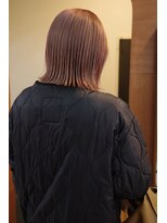 チャプター 問屋町(chapter)&nbsp;髪質改善切りっぱなしボブ外はねボブヘイリーボブピンクベージュ