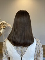 リポゾ(Riposo.)&nbsp;ブリーチなし・ライムベージュ・ミディアムボブ