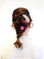 エメールヘア(aimere hair) 披露宴、二次会も可愛く出席できるヘアセット