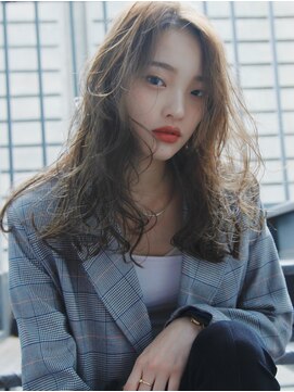 ニーィ バイ カータ(Niii by CARTA) Niii...ミルクティーベージュ