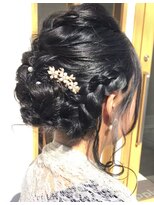 カッピオ(Cappio)&nbsp;黒髪お呼ばれヘア