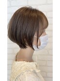10代20代小顔丸みショートボブアッシュベージュ