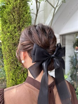 マカロンコワフュールドウシワカマル(macaron coiffure de ushiwakamaru) お呼ばれアレンジ