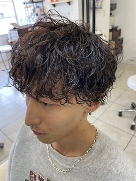ステアー バイ ボス(Stair by boss) 波巻きパーマ