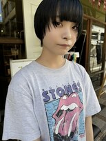 アンバー(Amber) ショートボブ × フェイスレイヤー