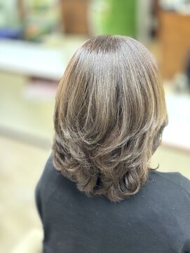 リジェネ リトーノカラー/白髪染め