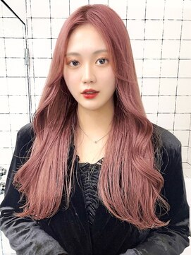 フウ(fuh) 韓国ヘア/ヨシンモリ/ピンクヘア/ピンク/ピンクブラウン