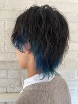 エヌアンドエー 春日部東口店(hair shop N&A)&nbsp;個性を際立たせる　濡れ感ウルフでクールな印象に