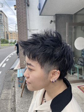 ピエスデシュブー(piece des cheveux) メンズ、レディースどちらもOK ダークネイビー　無造作ショート