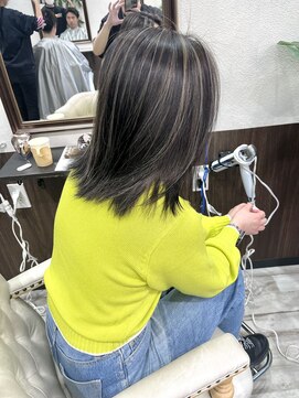 ベルヘアーデザイン 堺東(Belle hair Design) コントラストハイライト/外国人風/切りっぱなし/堺東