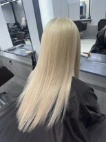 フイ(Hui)&nbsp;ブロンド/レイヤーカット/ロング/ブリーチリタッチ