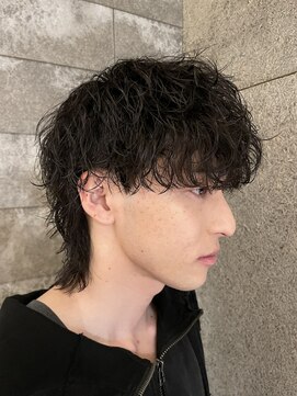 ニアウ 伊勢崎連取店(Niau) MEN’S HAIR/サーフカール/刈り上げセンターパート/伊勢崎