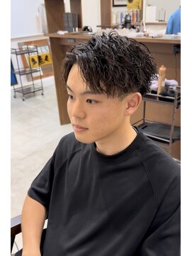 アトラクト バイ ラック 津田沼(Attract by LUCK) ツイストスパイラルパーマ/津田沼/メンズパーマ/メンズ/ブリーチ