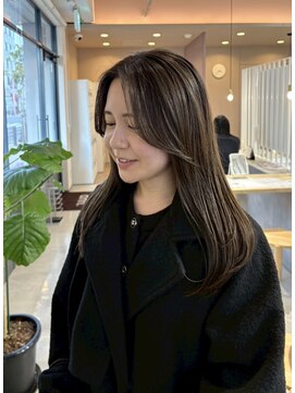 アンハーツ(ann HEARTS) 大人ロング/ロングレイヤー/顔周りレイヤー/オリーブカラー