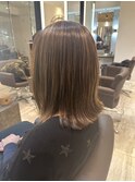 白髪ぼかしハイライト×切りっぱなし