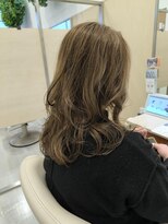 アドラーブル 長岡リバーサイド千秋店(adorable)&nbsp;【艶感★シースルーバング】韓国 髪型 大人可愛いウェーブ巻き髪
