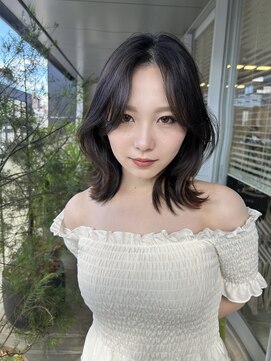 キアラ(Kchiara) 小顔レイヤー透明感カラーkchiara福岡新名敬子