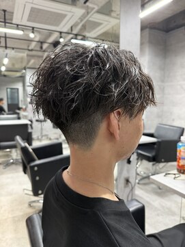 ルイス(L'wis) メンズパーマ.ツイスパ.カルマパーマ.シャドウパーマ.10代.20代