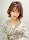 ミニウルフ前髪パーマ韓国くびれミディアムチェリーブラウン