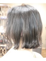 ウィスカーヘアー(whisker hair)&nbsp;外ハネボブ
