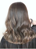 小顔セミウェットウェーブピンクベージュハイライトカラー