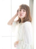 濡れ髪　切りっぱなし　オリーブカラー　セミウェットウェーブ