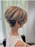 大人可愛い丸みショートチョコラアッシュ白髪ぼかし小顔ボブ