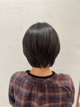 レナークソワン(LENAHC SOIN) 大人ショート/骨格カット/ケアカラー/