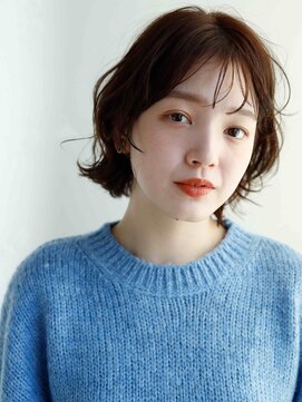 スクエアウーノ 博多(SQUARE＊UNO HAKATA) 丸みショートボブ　シースルーバング　ニュアンスパーマ