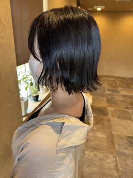 イロハ(iroh) 外はねボブ/イルミナカラー/くすみカラー