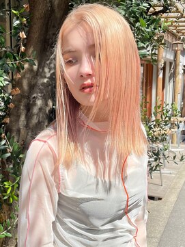 ラミエバイメルト 下北沢(lamie by melt) ホワイトブロンド透明感ベージュピレンジ外ハネボブケアブリーチ