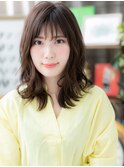 アッシュブラウンくせ毛風ミディアムレイヤーh4大宮20代30代40代