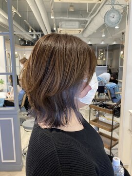 シェノン 赤羽店(CHAINON) インナーカラーパープルグレーくびれウルフミディアムレイヤー