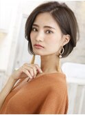ふんわりトップで美形！ショートレイヤーボブ
