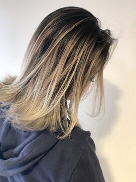 ボタニウム バイ アールサロン(BOTANIUM by RrSALON) 【BOTANIUM滝島】Vanish Balayage Style
