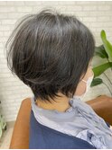 くびれショートボブ