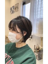 ジジ チーク 栃木(Gigi cheek)&nbsp;シースルーワイドバング×伸ばしかけショートボブ