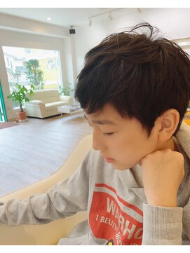 クーラクール(coeur a coeur.) 自然なメンズショート。