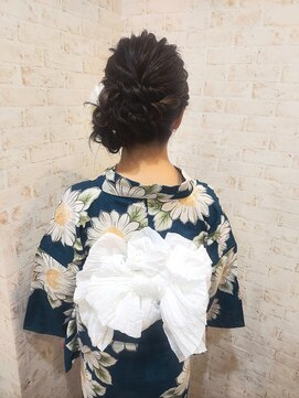 ウィングローリー(WINGLORY) ゆるふわキュートヘアセット
