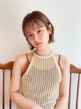 ユイル(Uil) 似合わせ小顔ボブ×ベージュカラー デザインカラー