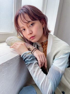 ユイル(Uil) 小顔前髪顔周りレイヤー×インナーカラー デザインカラー