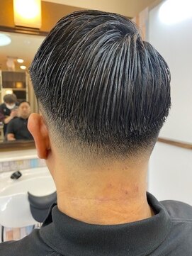オオノ イキ堂島店(ONO) 7：3×スキンフェード
