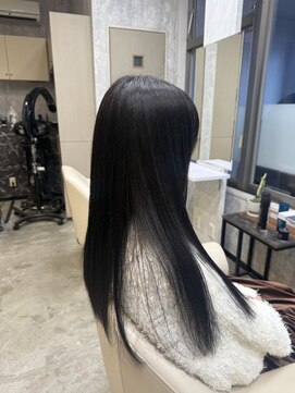 イーラ(E-LA) 潤艶トリートメント