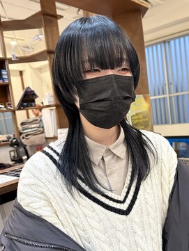 ルイ(ROUIS produced by LUCK 津田沼) ROUIS 津田沼 ウルフカット