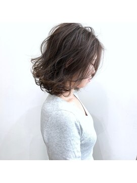 パロ(PALO) アッシュブラウン